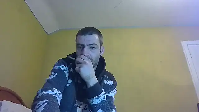 Snapshot of ThatGuyNextDoor1992 chatting on March 8, 1:50 am ThatGuyNextDoor1992 online show from March 8, 1:50 am