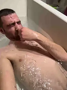 Snapshot of ThatGuyNextDoor1992 chatting on November 5, 4:56 am ThatGuyNextDoor1992 online show from November 5, 4:56 am