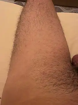 Snapshot of gokhanbey34 chatting on January 5, 8:45 pm gokhanbey34 online show from January 5, 8:45 pm