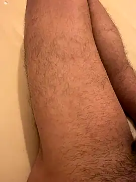 Snapshot of gokhanbey34 chatting on January 7, 8:55 pm gokhanbey34 online show from January 7, 8:55 pm