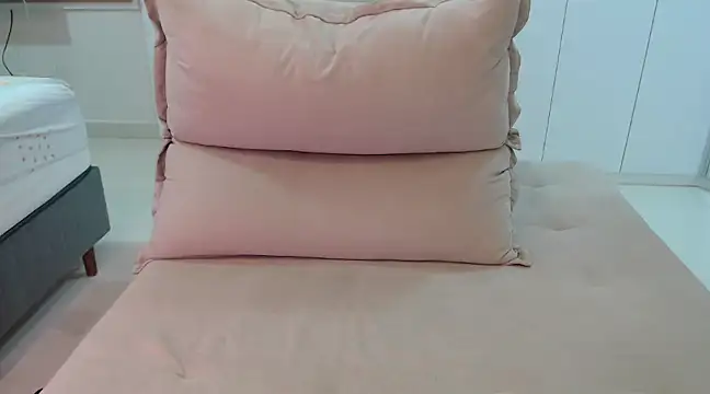 AliceStone19 online show from February 7, 8:42 pm