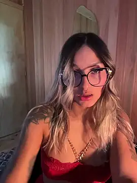 AliceStone19 online show from April 10, 5:28 pm