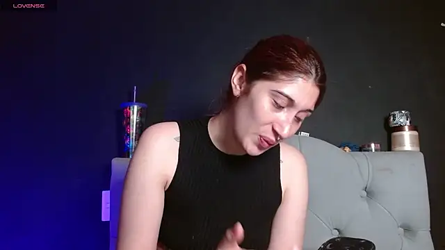 Red-moon1 online show from April 15, 4:41 am