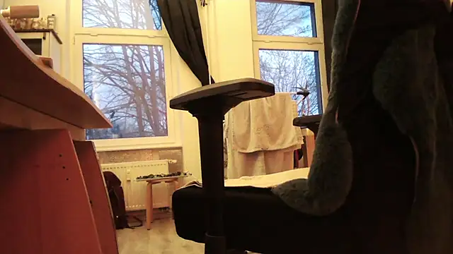 chubbysmallcockxh online show from February 23, 4:37 pm