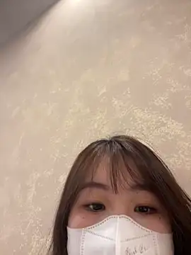 Onee-Chew online show from April 12, 4:50 am