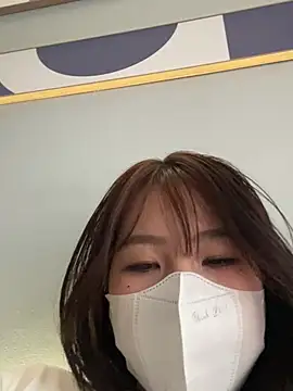 Snapshot of Onee-Chew chatting on April 21, 12:56 am Onee-Chew online show from April 21, 12:56 am