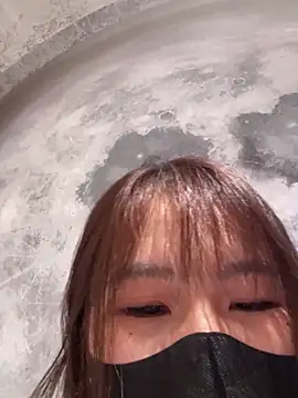 Snapshot of Onee-Chew chatting on May 21, 10:44 am Onee-Chew online show from May 21, 10:44 am