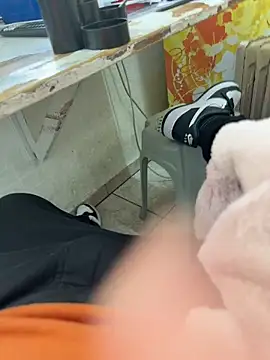 buri232 online show from March 15, 1:18 pm