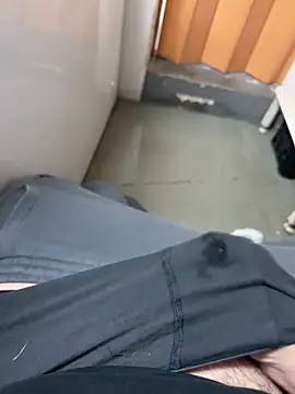 buri232 online show from February 21, 1:01 pm