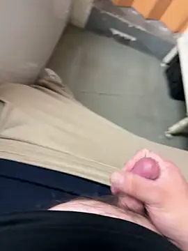 buri232 online show from March 28, 7:35 pm