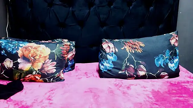 Ducheess online show from March 6, 2:09 am