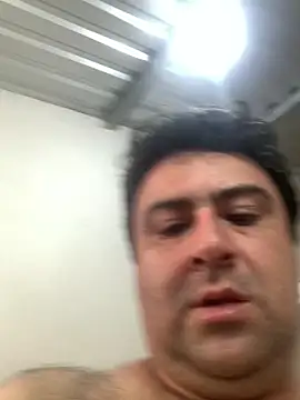 EmilianoGt online show from October 20, 7:47 pm