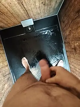 Snapshot of Andy7430 chatting on January 12, 9:08 am Andy7430 online show from January 12, 9:08 am