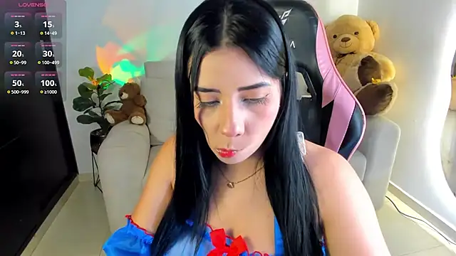 Snapshot of eval_lee18 chatting on October 19, 12:22 am eval lee18 online show from October 19, 12:22 am