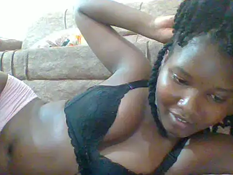 Snapshot of sexyjanett chatting on February 11, 6:44 pm sexyjanett online show from February 11, 6:44 pm