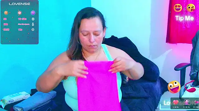 Diana Lozano online show from May 10, 1:16 pm