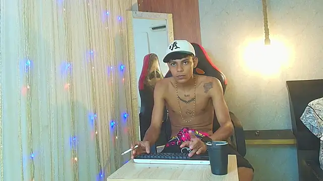 giannis jr online show from June 24, 8:52 pm