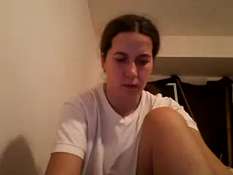 Snapshot of Tamilashaa chatting on December 25, 6:19 pm Tamilashaa online show from December 25, 6:19 pm