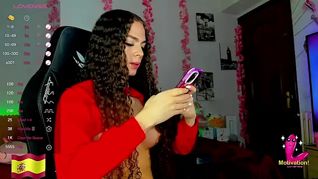 Snapshot of gabrielatafur_ chatting on March 20, 6:08 am gabrielatafur  online show from March 20, 6:08 am