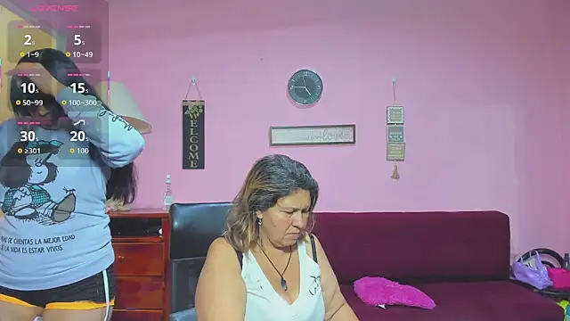 lesbiancuple online show from October 7, 9:45 pm