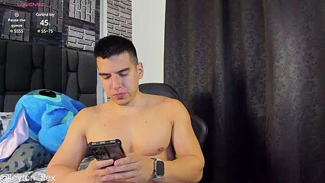 leyton flex online show from February 9, 12:17 am