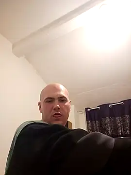 mario890605 online show from January 27, 7:03 pm