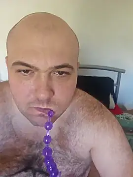 mario890605 online show from September 25, 9:46 am