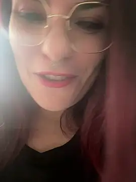 LunaMoongirl online show from January 8, 10:37 am