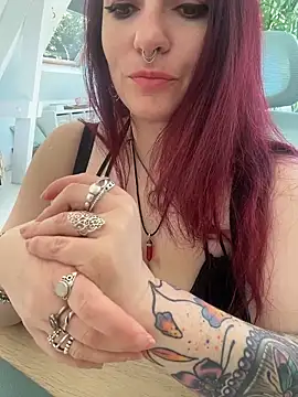 Snapshot of LunaMoongirl chatting on March 19, 11:14 am LunaMoongirl online show from March 19, 11:14 am