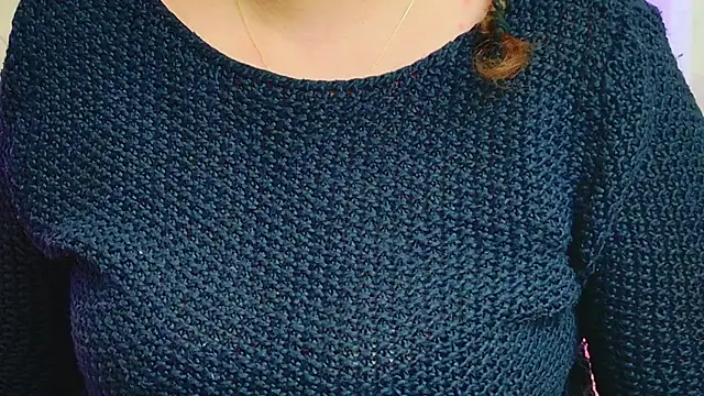 KarinaNoir online show from April 7, 3:51 am