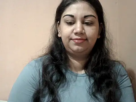 Snapshot of bellachow10 chatting on July 27, 5:58 am bellachow10 online show from July 27, 5:58 am
