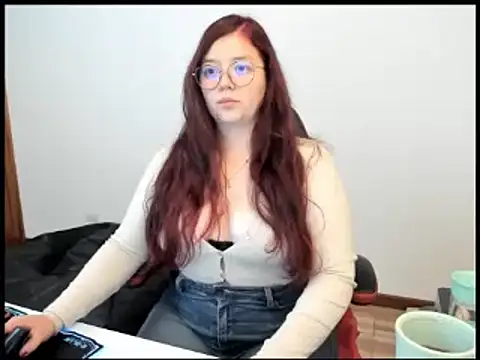 kayortiiz online show from January 21, 12:15 am