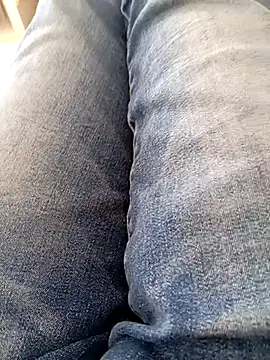 mickzizi online show from March 19, 1:18 pm