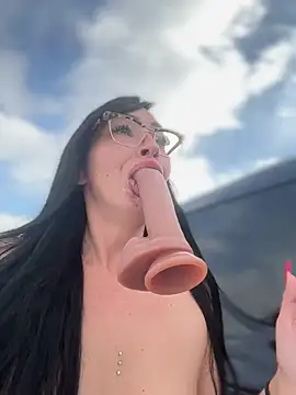 annablisss online show from February 17, 9:19 pm