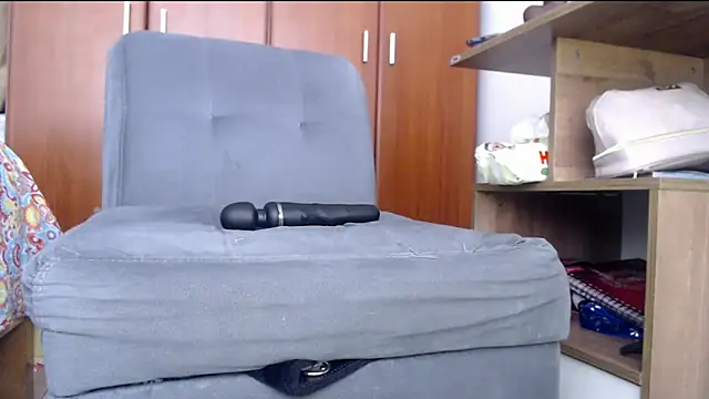 Juls winter  online show from March 11, 4:18 pm