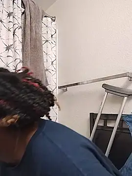 markquanna online show from October 28, 7:34 am