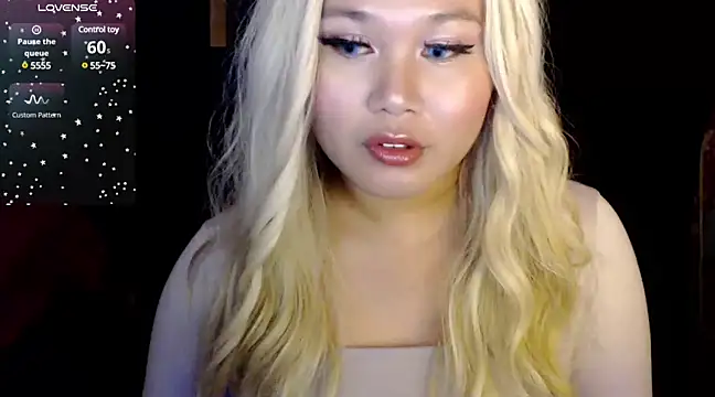 Snapshot of stacey_wills44 chatting on March 21, 9:45 pm stacey wills44 online show from March 21, 9:45 pm