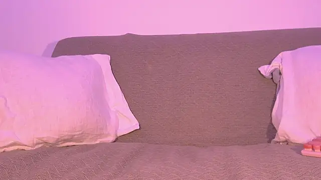 Lilmuh  online show from October 29, 12:02 am