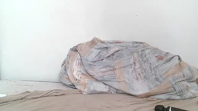 bonbonitaa online show from February 14, 1:08 pm