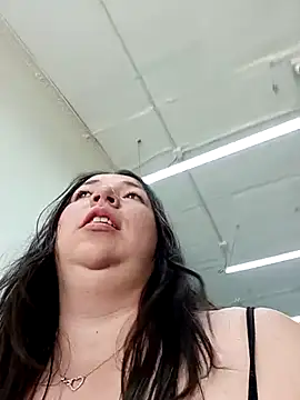 isabella rossse online show from February 19, 7:16 pm