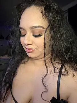 CarmelaAnthony online show from January 18, 2:23 pm