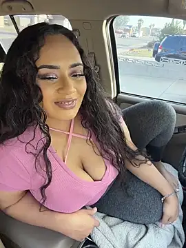 CarmelaAnthony online show from December 18, 4:46 pm