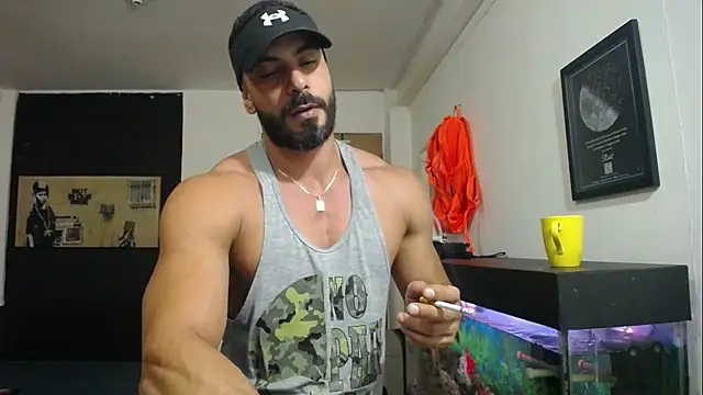 romeolovedark online show from February 4, 2:07 am