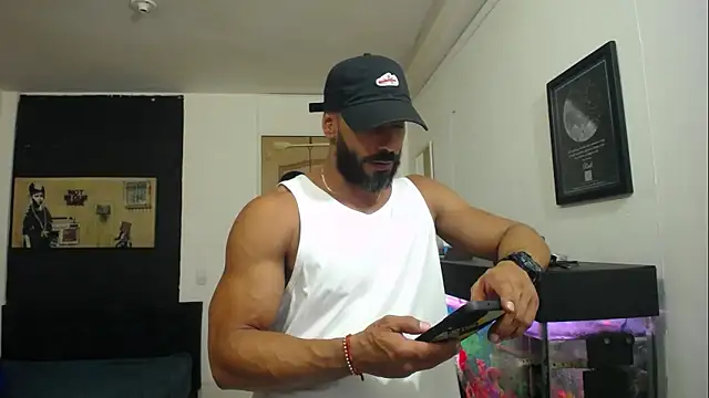 romeolovedark online show from March 3, 4:36 am