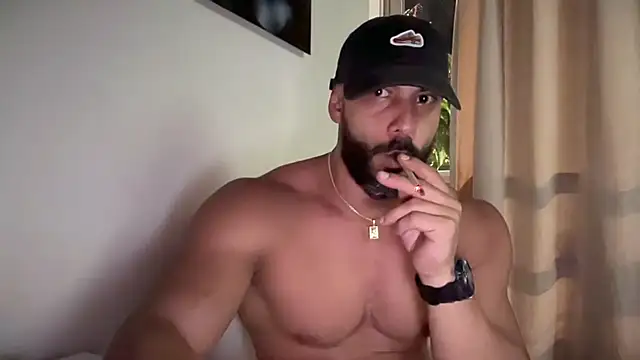 romeolovedark online show from February 18, 6:09 am