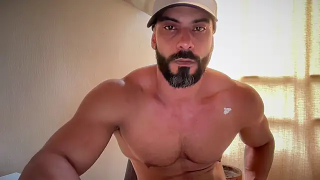 romeolovedark online show from May 19, 2:01 pm