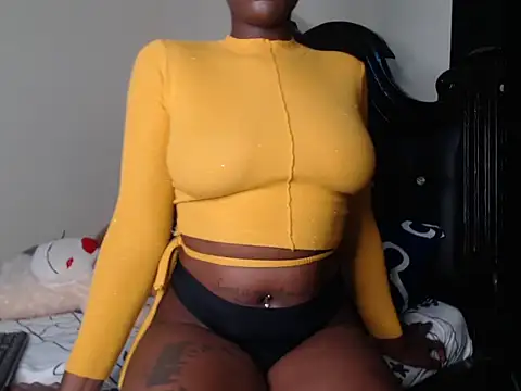 Snapshot of queenvenus2 chatting on February 23, 9:26 pm queenvenus2 online show from February 23, 9:26 pm