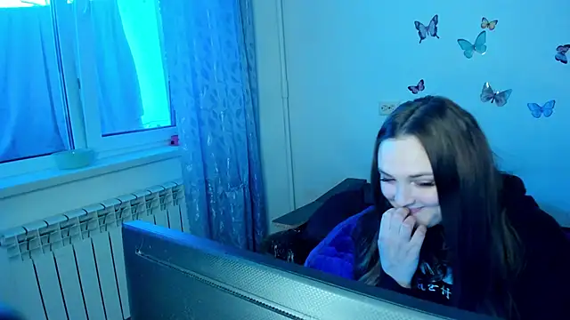 NataliEvans online show from November 8, 10:15 am