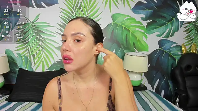 Snapshot of brianna_196 chatting on November 13, 7:46 pm brianna 196 online show from November 13, 7:46 pm