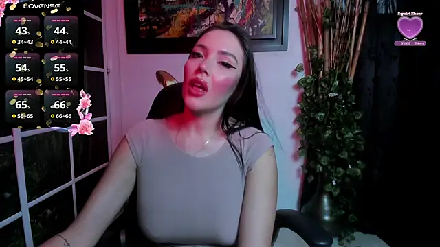 Snapshot of brianna_196 chatting on February 3, 8:03 pm brianna 196 online show from February 3, 8:03 pm